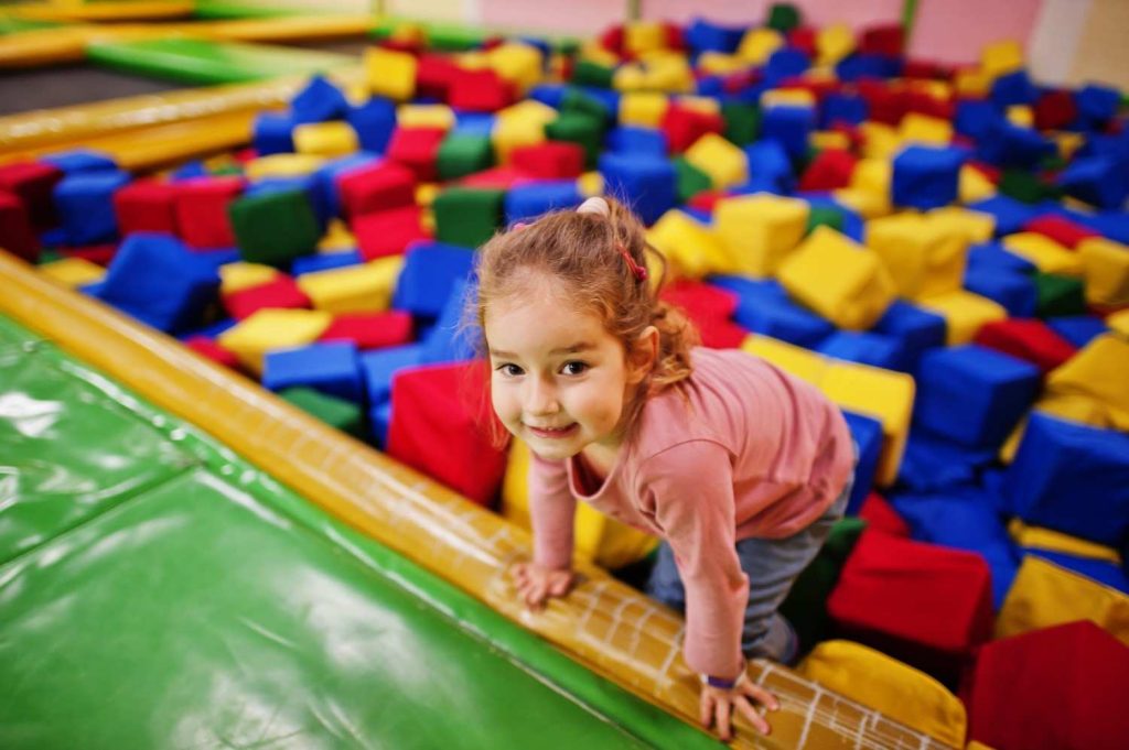learn the benefits of indoor play for children